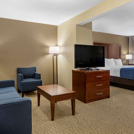 Comfort Inn Near Greenfield Village Dearborn Exterior foto