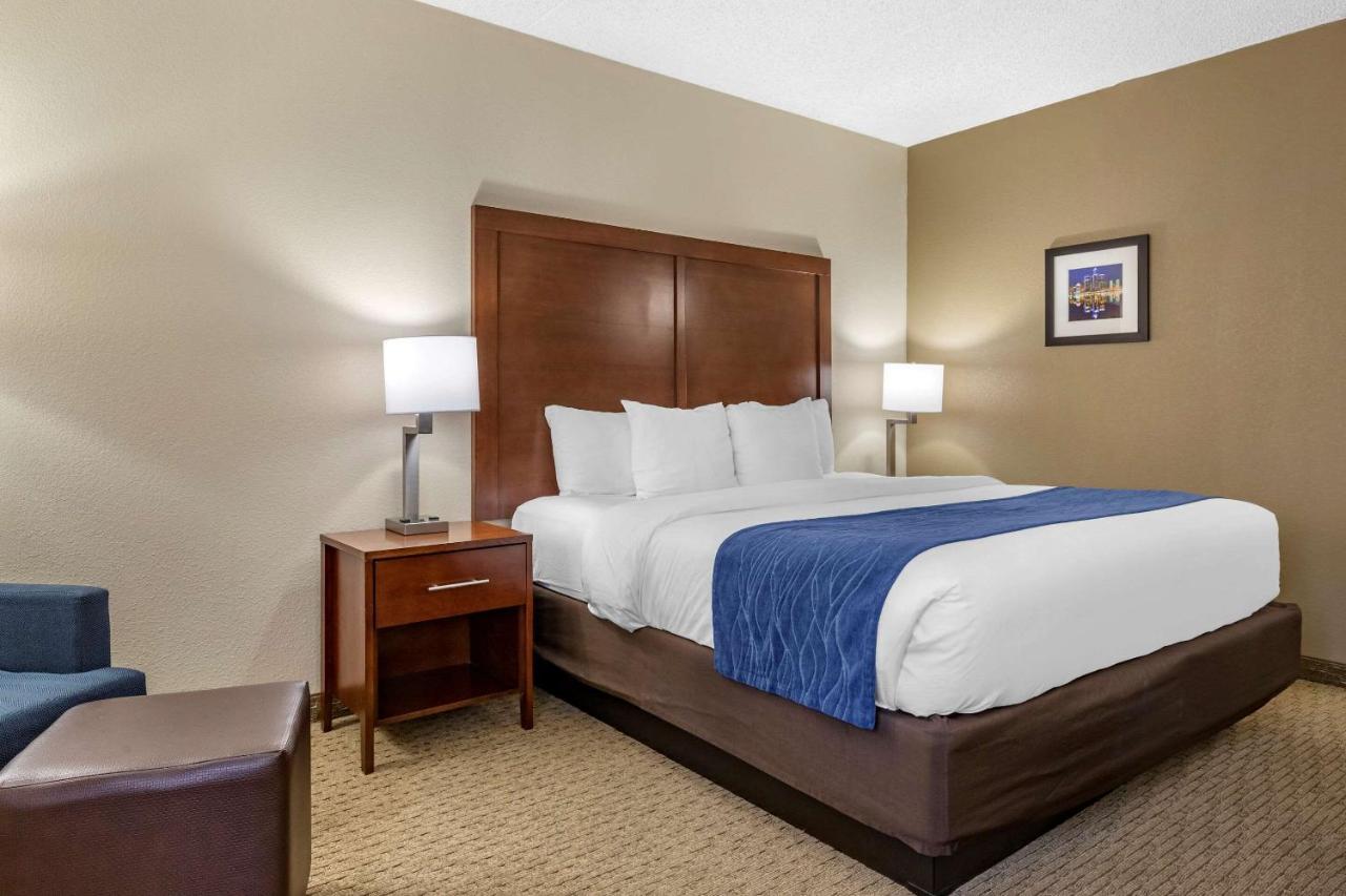 Comfort Inn Near Greenfield Village Dearborn Exterior foto